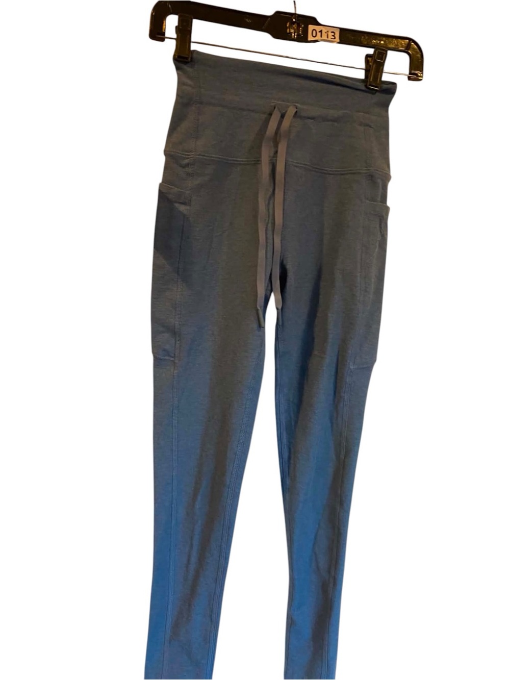 NWT Beyond Yoga Pocket Leggings WASHED DENIM Size: Small - Picture 1 of 4